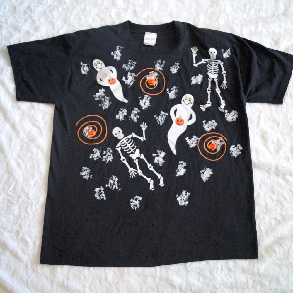 Halloween Shirt "Wet Paint" Made in USA One Size